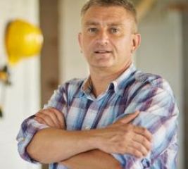 Рабочий по комплексному обслуживанию и ремонту зданий