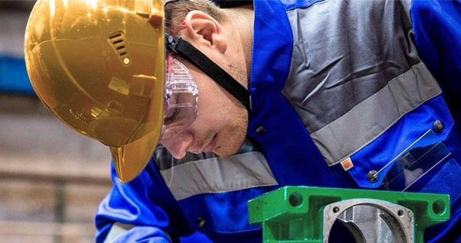 Слесарь-ремонтник